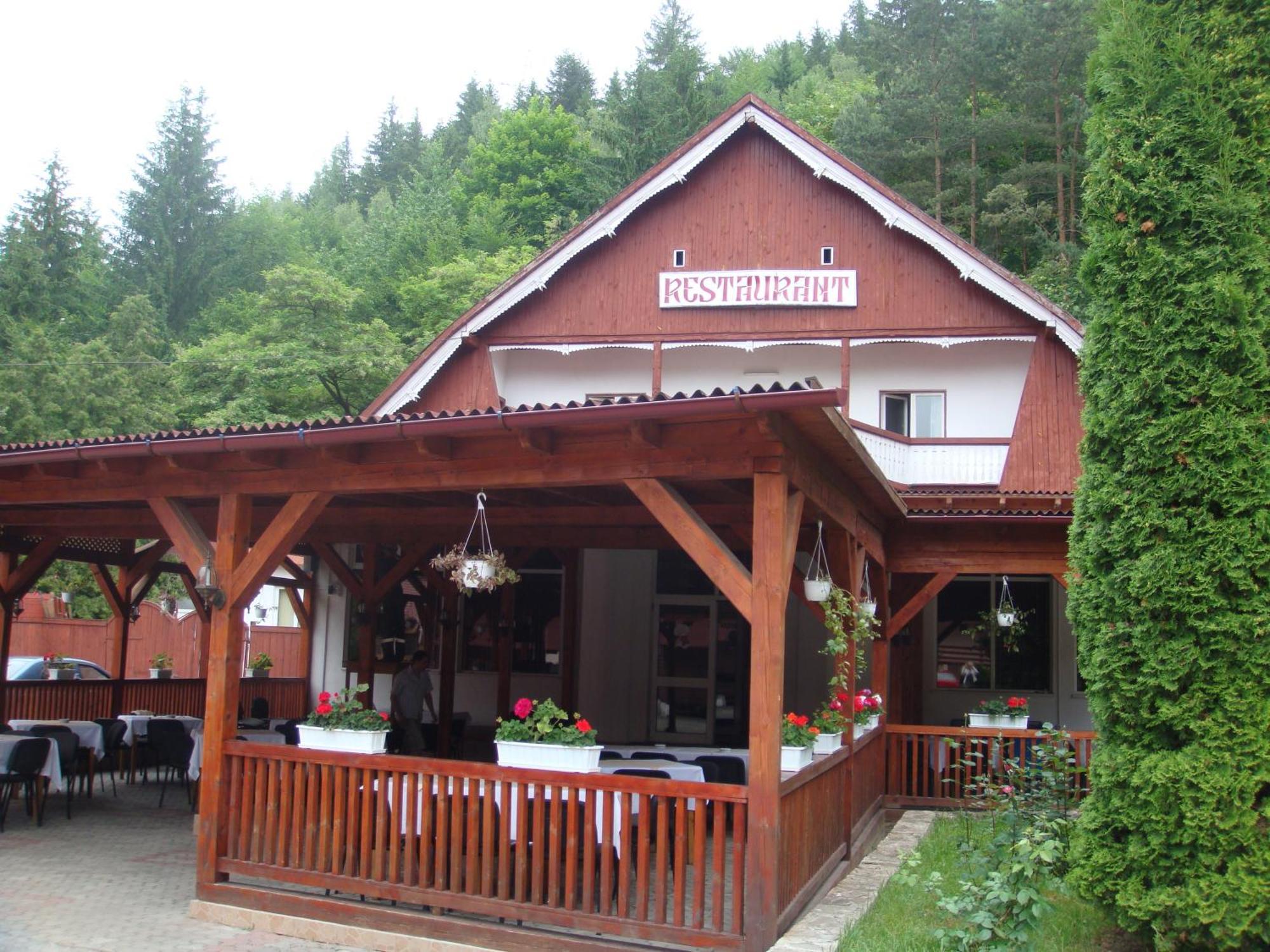 Motel Cristina Bicaz Extérieur photo